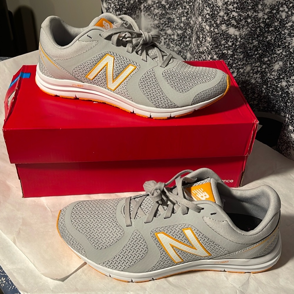 New Balance Comfort Ride